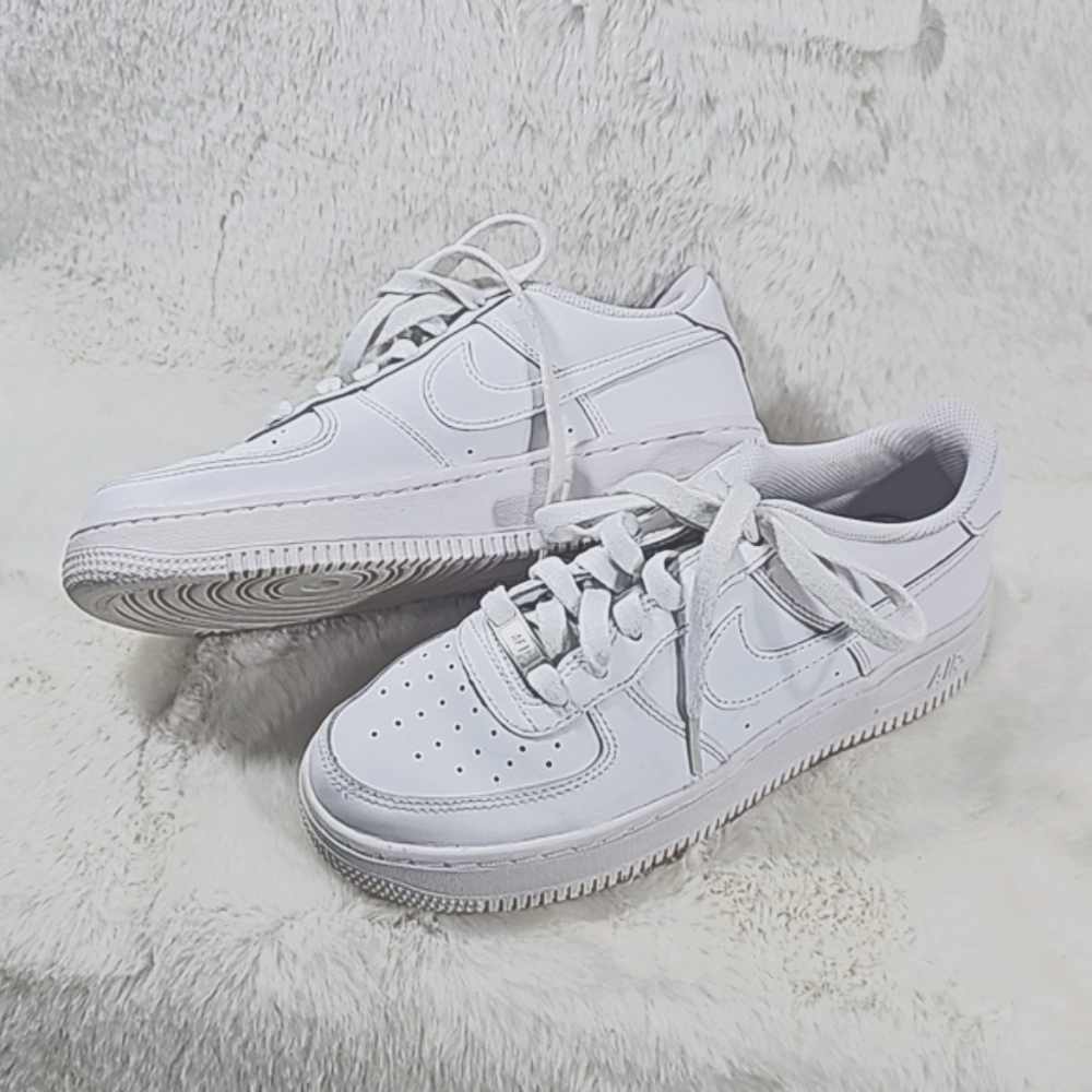 Nike Air Force 1's (AF1) Low Classic All-White "Uptowns" Size 4.5 Youth